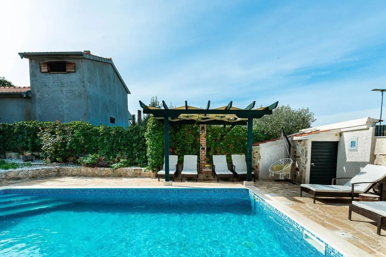 Villa Mia Sukosan